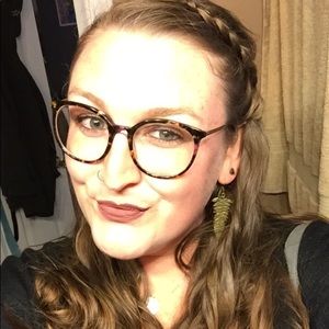 Meet your Posher, Allison